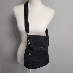 Baggallini Dublin Black Nylon Crossbody Shoulder Bag EUC
